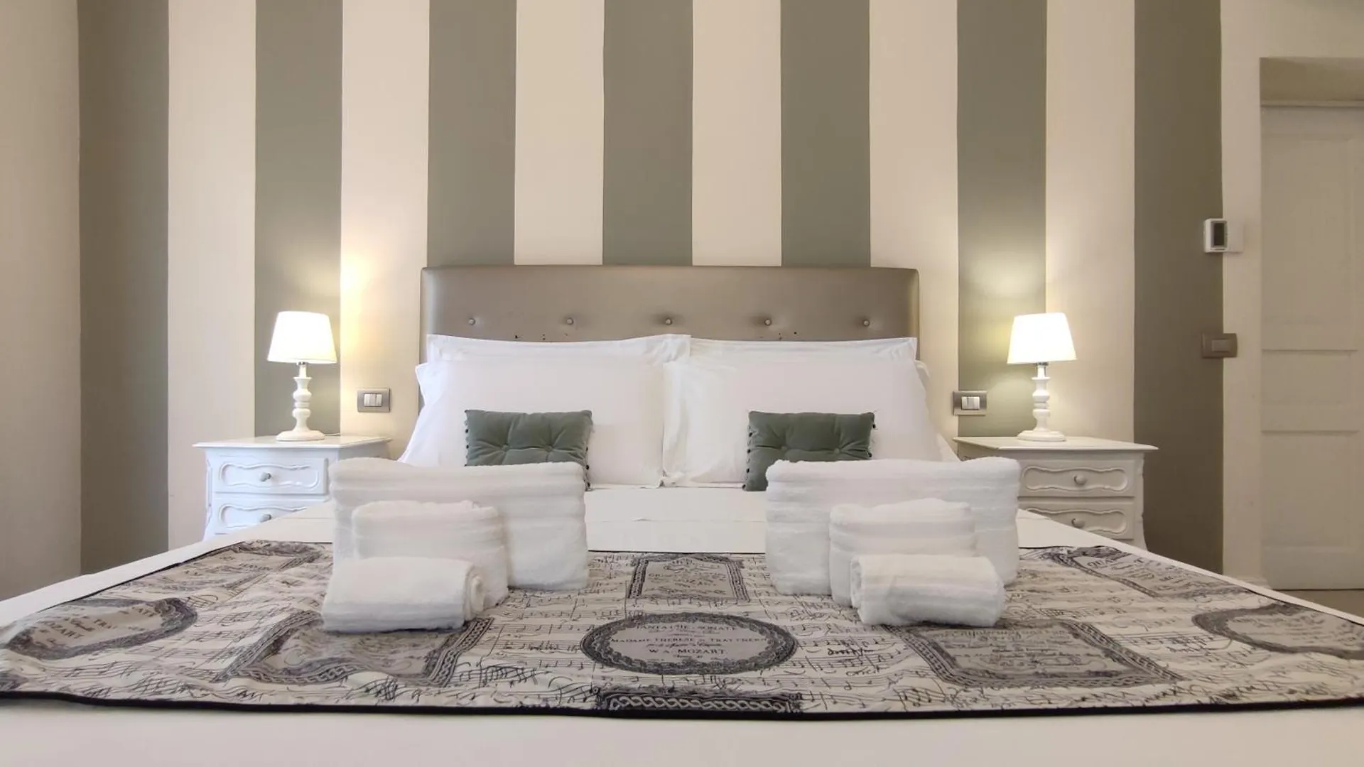 Dimora Bellini Luxury Rooms&Breakfast Palermo 2*,