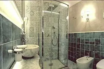 Dimora Bellini Luxury Rooms&Breakfast Palermo 2*,  Italia