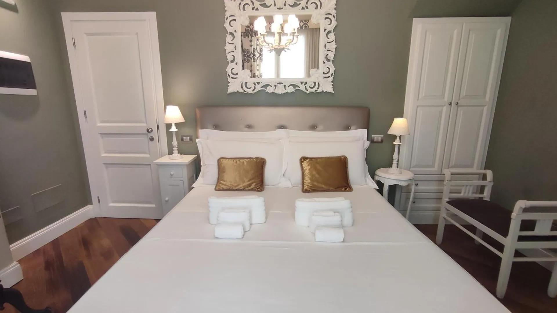 ** Bed & Breakfast Dimora Bellini Luxury Rooms&Breakfast Palermo Italia